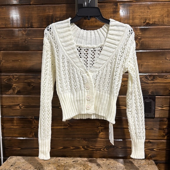 Commense Sweaters - Commense Cropped Cardigan